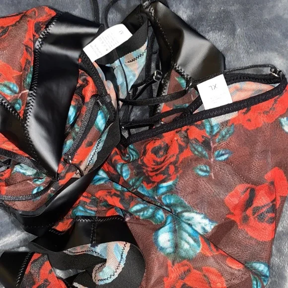 New Inventory 🔥Floral Print One Piece Lingerie Set🔥